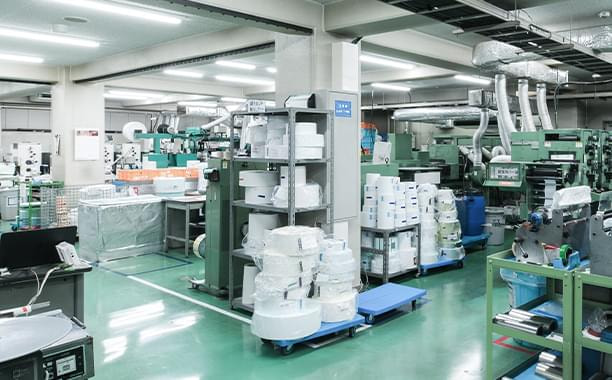 多種多様な印刷機械・設備を導入し幅広い技術を実現