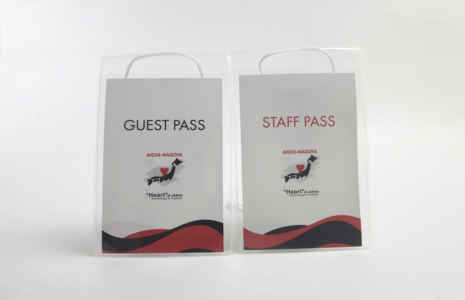 小ロット対応と視認性の高いデザイン！オンデマンド印刷で制作したイベント用ネームパス